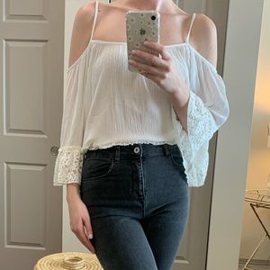 Off-the-shoulder lace blouse (BRAND NEW)